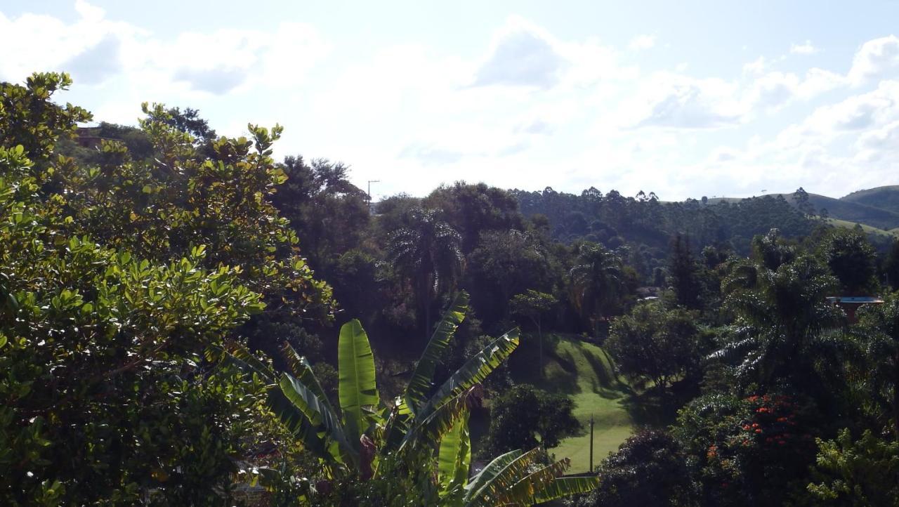 Casa Agradavel Com Piscina. Villa มิเกลเปเรรา ภายนอก รูปภาพ