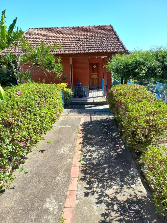 Casa Agradavel Com Piscina. Villa มิเกลเปเรรา ภายนอก รูปภาพ